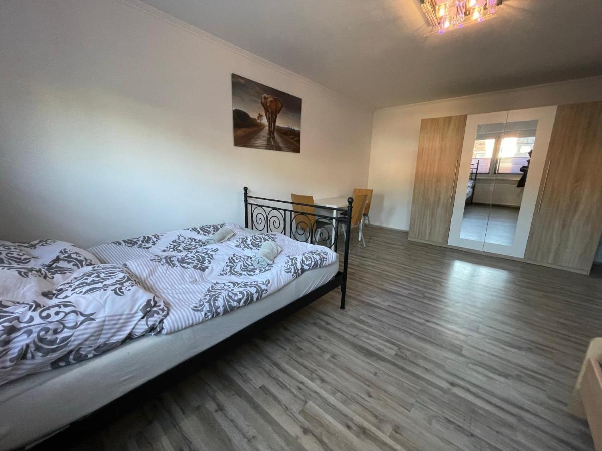 Schoene Zentrale Zimmer In Wilhelmshaven Apartment Екстериор снимка