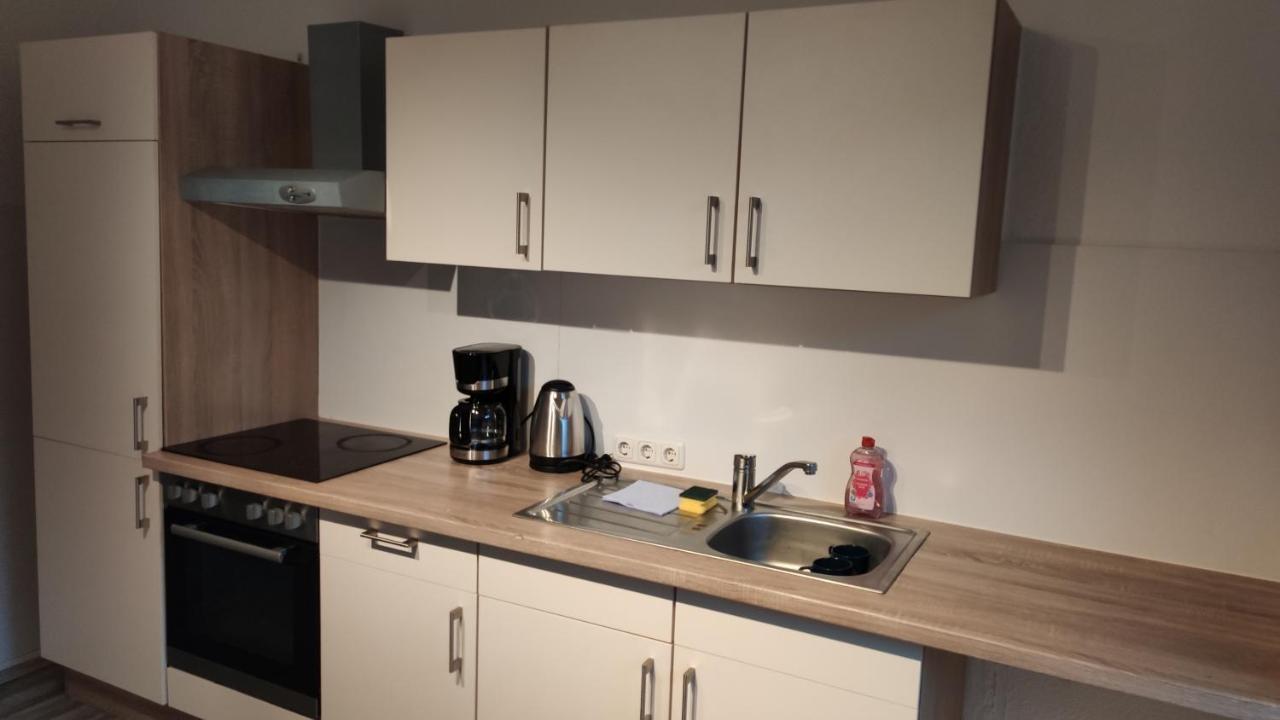 Schoene Zentrale Zimmer In Wilhelmshaven Apartment Екстериор снимка