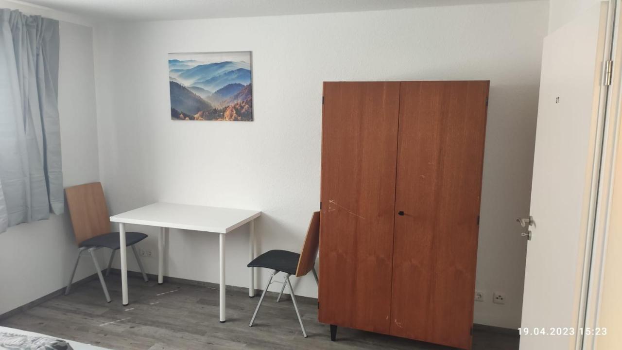 Schoene Zentrale Zimmer In Wilhelmshaven Apartment Екстериор снимка